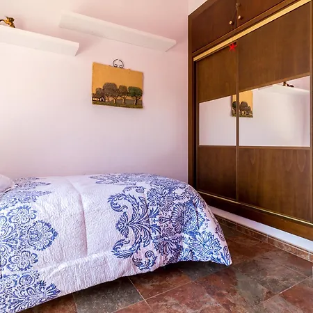 Cortijo Del Aire Farm stay Guajar Alto