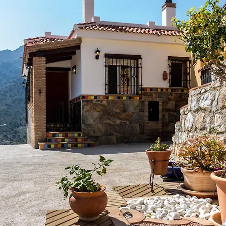 Cortijo Del Aire Farm stay